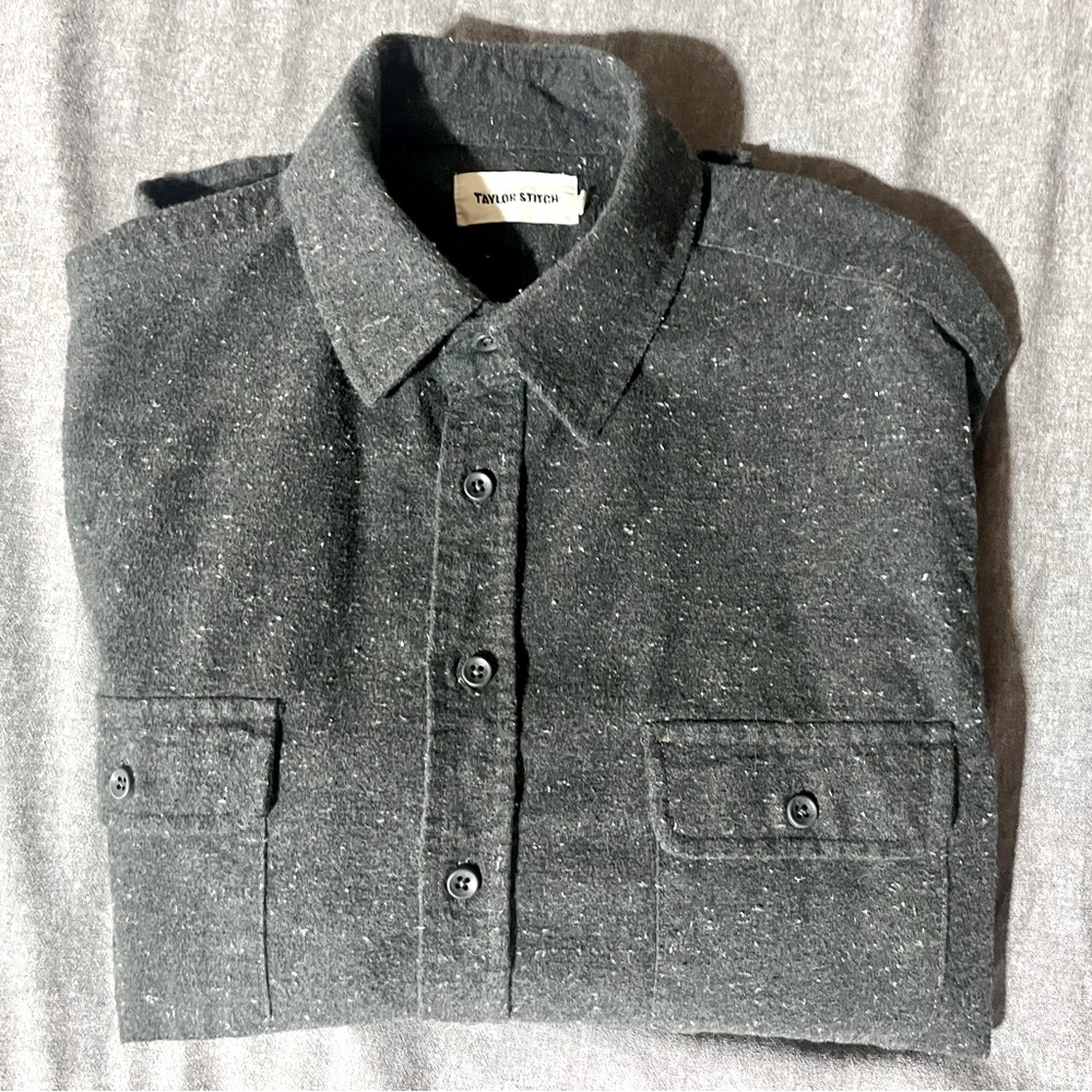 Taylor Stitch Yosemite Shirt in 38 Charcoal Donegal